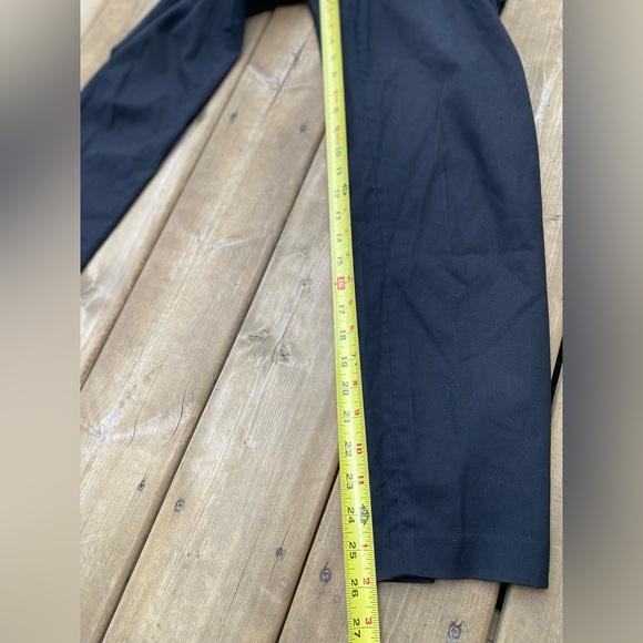 UNIQLO Pants Womens sz 10 Black Slim Straight Leg Stretch Trouser 27x26 - Picture 6 of 10